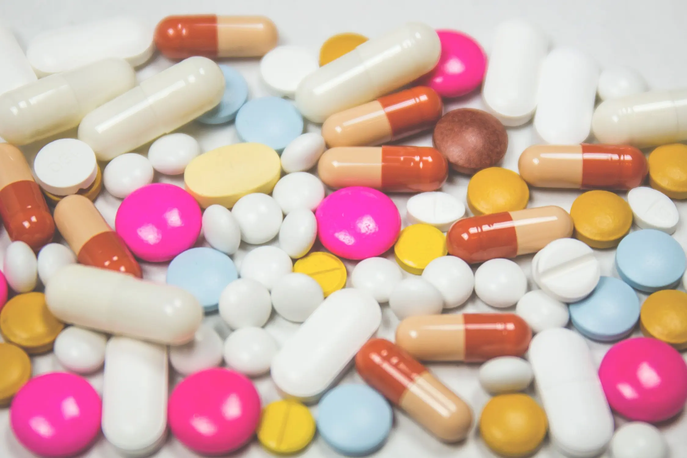 4 Reasons Supplements Can Be Dangerous