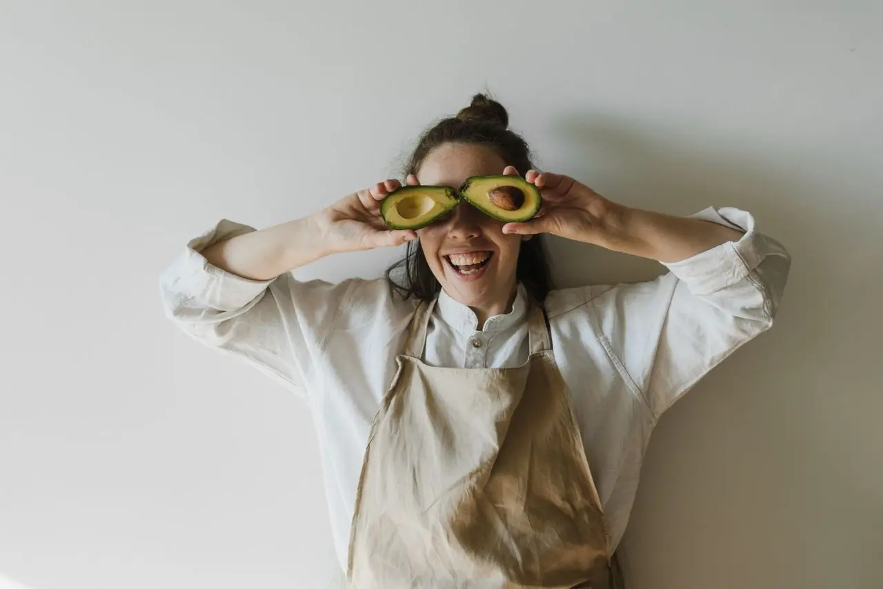 Cortisol Triggering Foods: What Raises Cortisol and What to Eat Instead