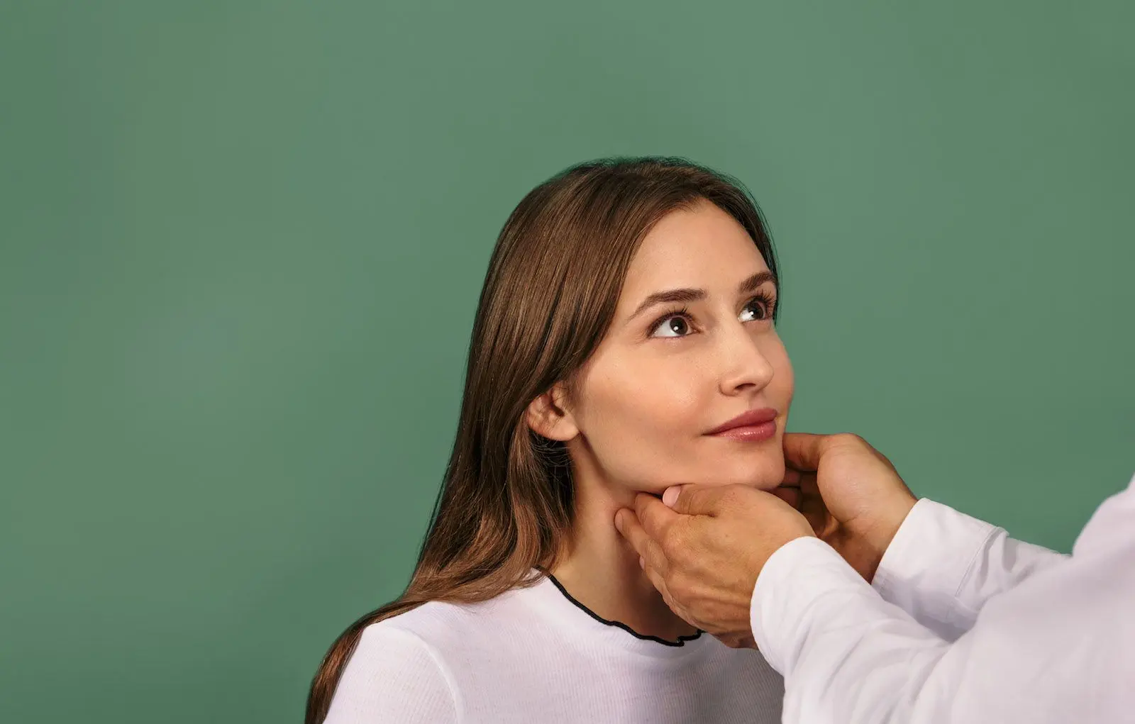 How To Health Your Thyroid Naturally: 8 Thyroid Healing Practices You Can Start Today