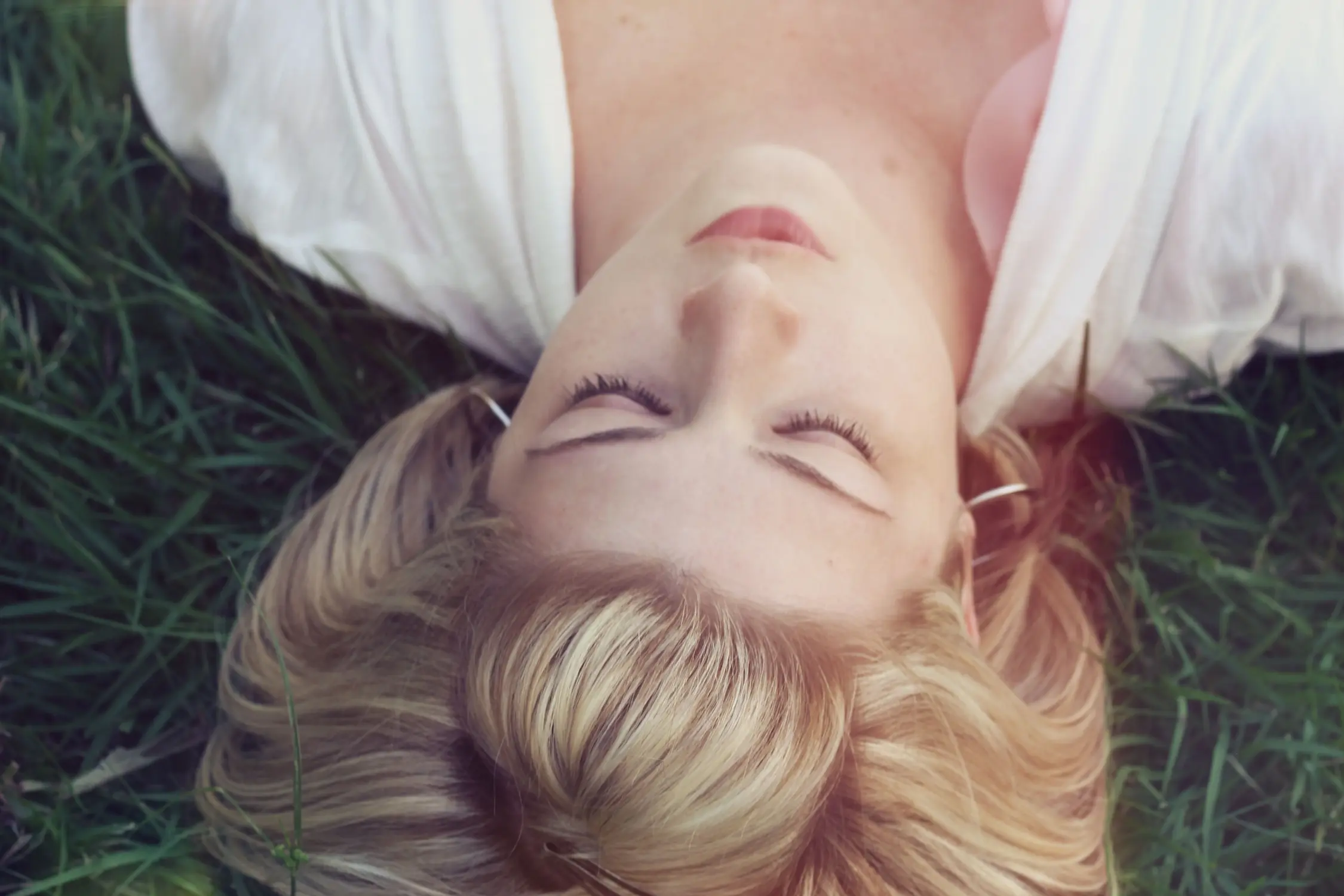 How to Bust Post-Thanksgiving Bloat Before it Starts